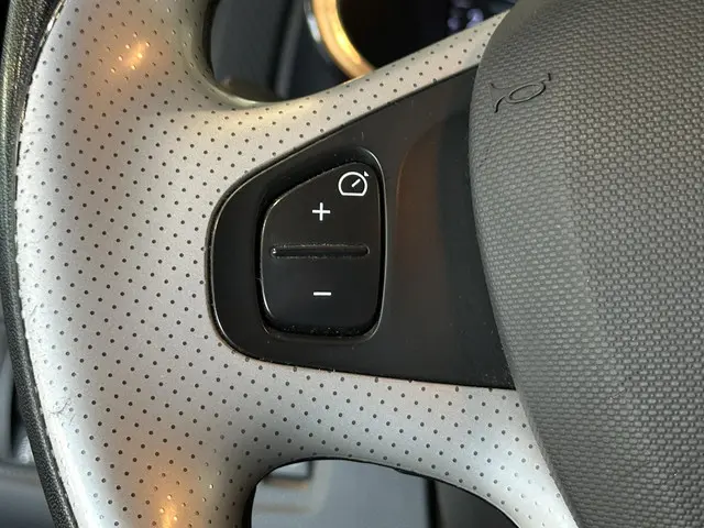 Renault Clio 0.9 TCe Dynamique 2014 Benzine 23