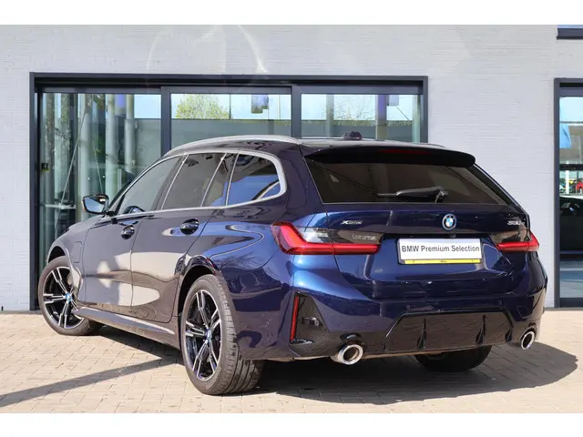 BMW 3 Serie 2
