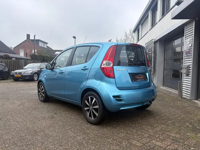 Suzuki Splash 1.0 VVT Comfort 2013 Benzine 7