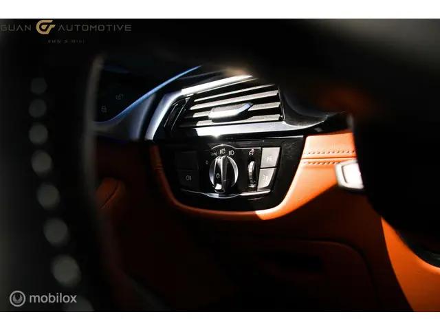BMW M5 5-serie Competition 2020 Benzine 28