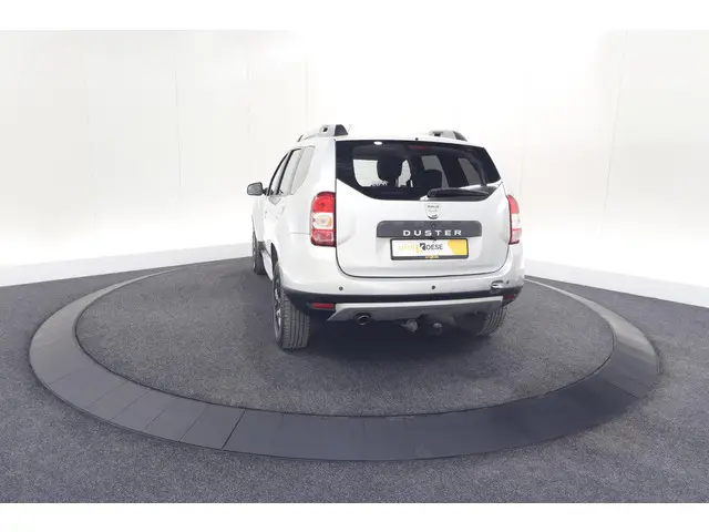 Dacia Duster TCe 120 4x2 Blackshadow 2017 Benzine 12