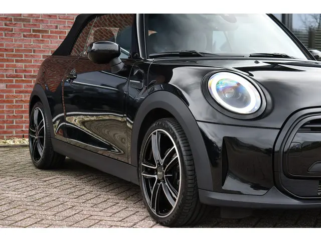 MINI Cooper Cabrio Mini 1.5 136pk aut 2021 Benzine 33