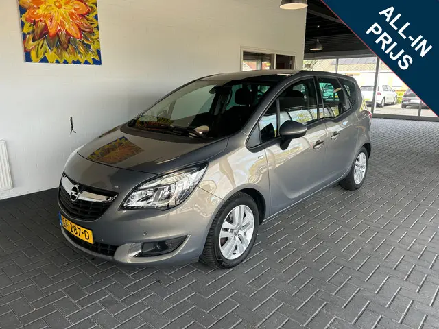 Opel Meriva 1.4 Turbo Design Edition 2015 Benzine
