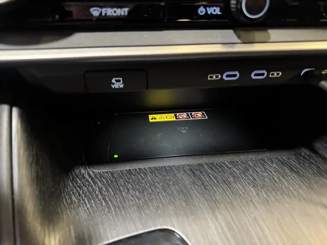 Lexus RZ 350e Luxury Line 77 kWh 2026 Elektrisch 18