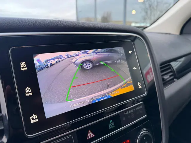 Mitsubishi Outlander 2.4 PHEV Pure 2018 Hybride Benzine 19