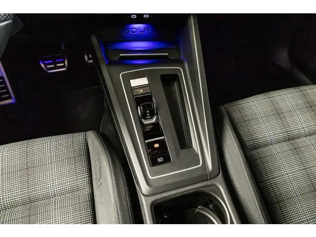 Volkswagen Golf 1.4 eHybrid GTE 2020 Hybride Benzine 42