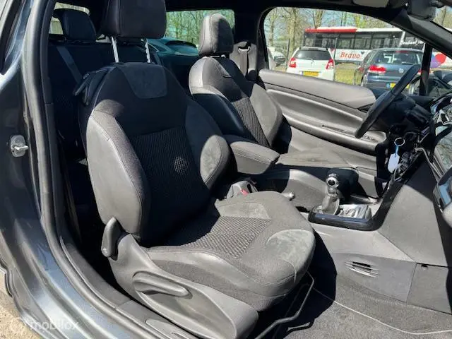 Citroën DS3 Cabrio 1.2 VTi Cabrio So Chic 2013 Benzine 9