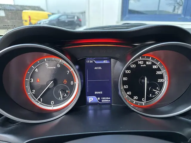 Suzuki Swift 1.2 SPORT Smart Hybrid 2020 Benzine 39