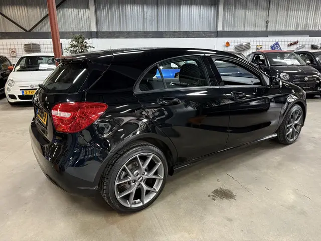 Mercedes-Benz A-Klasse 180 2012 Benzine 3