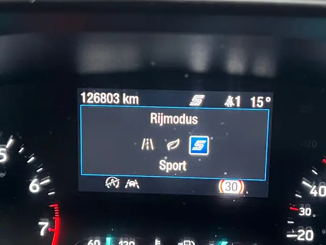 Ford Focus 1.0 EcoBoost ST Line Business 2018 Benzine 33