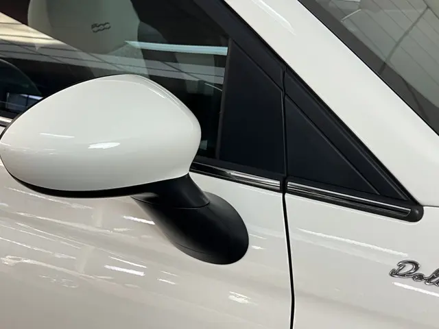 Fiat 500 1.0 Hybrid Dolcevita 70 PK 2021 Hybride Benzine 44