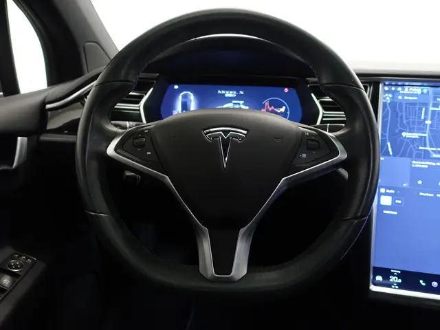 Tesla Model X 90D Performance AWD- 2017 Elektrisch 16
