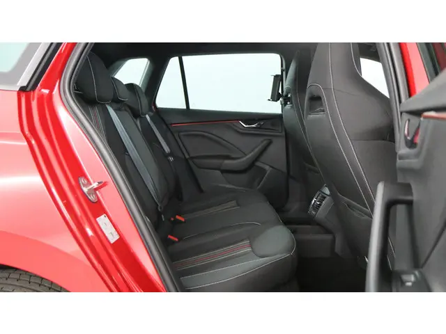 Škoda Kamiq 1.0 TSI 115pk Monte Carlo 2024 Benzine 37