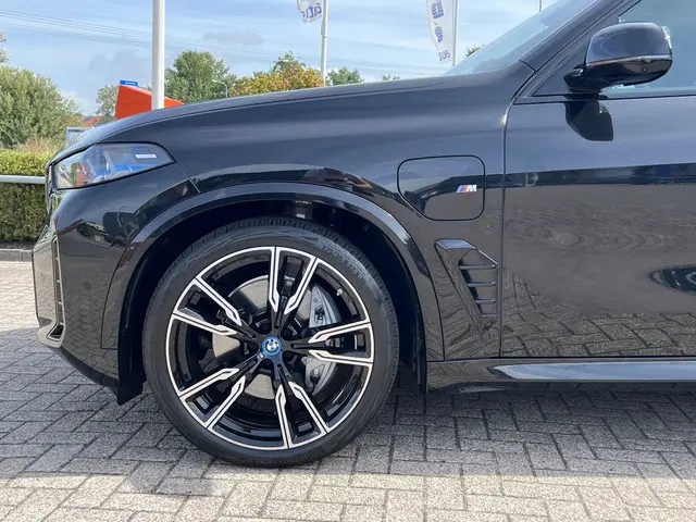 BMW X5 xDrive50e M-Sport 2025 Hybride Benzine 67