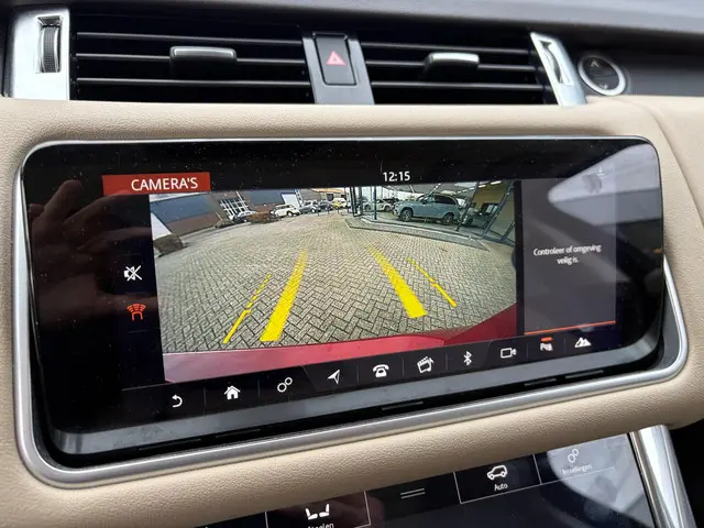 Land Rover Range Rover Sport 2.0 SD4 HSE 2018 Diesel 29