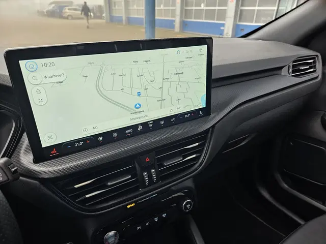 Ford Kuga 2.5 FHEV ST-Line X 2024 Hybride Benzine 21