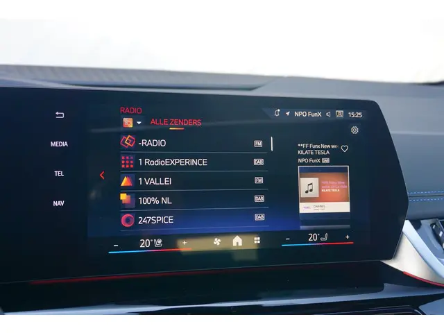 BMW 2 Serie Active Tourer 220i 2026 Benzine 23