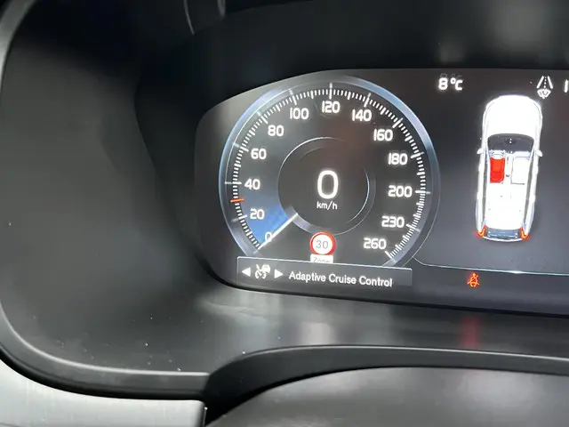 Volvo V90 2.0 T4 Momentum Pro 2020 Benzine 20