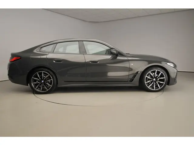 BMW 4 Serie Gran Coupe 420i 2023 Benzine 4