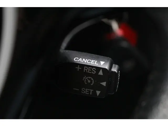 Toyota Aygo 1.0 VVT-i x-play 2022 Benzine 38