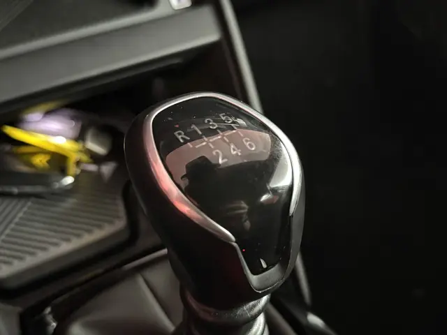 Citroën C4 1.2 Puretech Shine 2022 Benzine 39