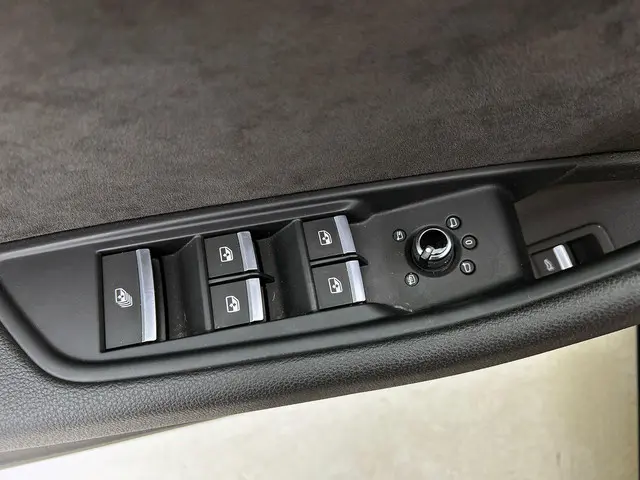 Audi A5 Cabriolet 40 TFSI S LINE 2021 Benzine 43