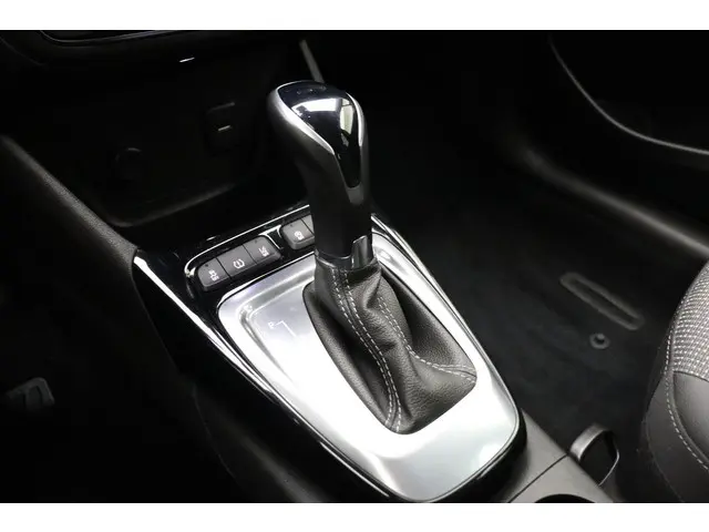 Opel Crossland 1.2 Turbo Elegance 2023 Benzine 28