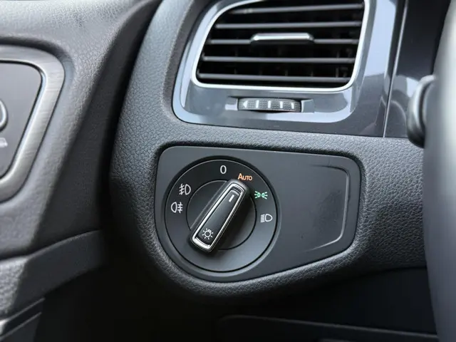 Volkswagen Golf 1.5 TSI Comfortline 2018 Benzine 18