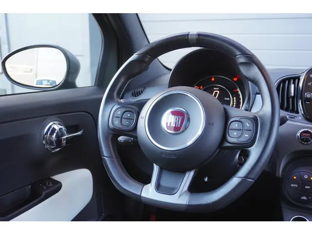 Fiat 500 0.9 TwinAir Turbo Sport 2018 Benzine 26