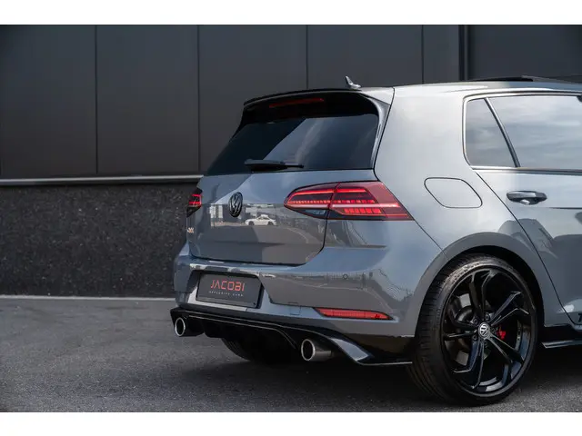 Volkswagen Golf 2.0 TSI GTI TCR 2019 Benzine 4