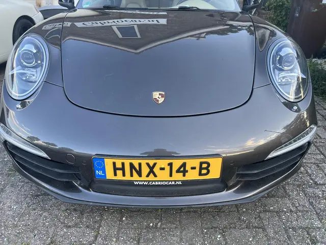 Porsche 911 Cabrio 3.4 Carrera 991 2014 Benzine 25