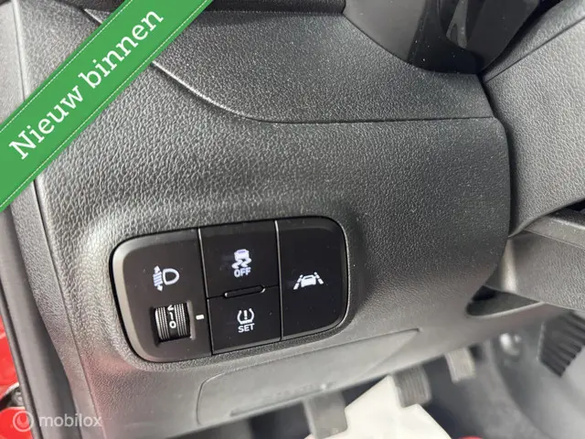 Hyundai i10 1.0 Premium 2020 Benzine 20