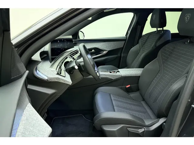 Peugeot 5008 1.2 Hybrid 145 GT 2025 Hybride Benzine 33