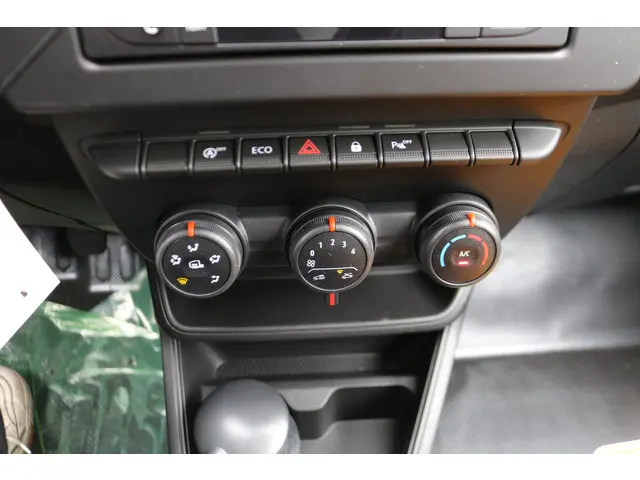 Renault Express 1.5 dCi 75 Comfort 2024 Diesel 21
