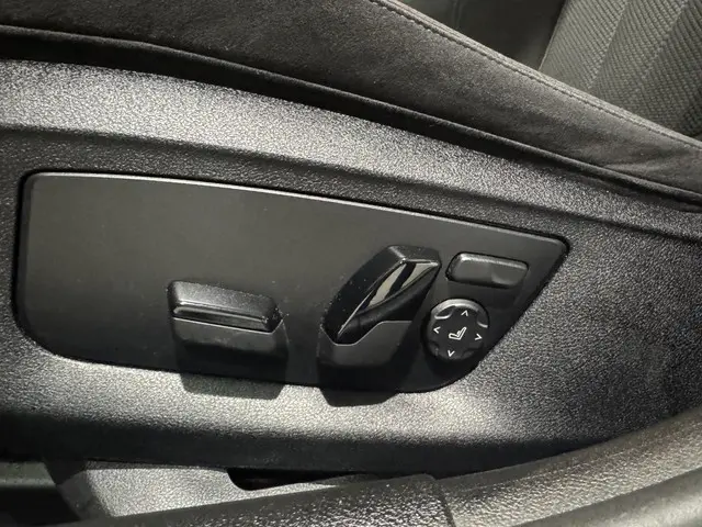 BMW 5 Serie Touring 530e M-Sport 2021 Hybride Benzine 25