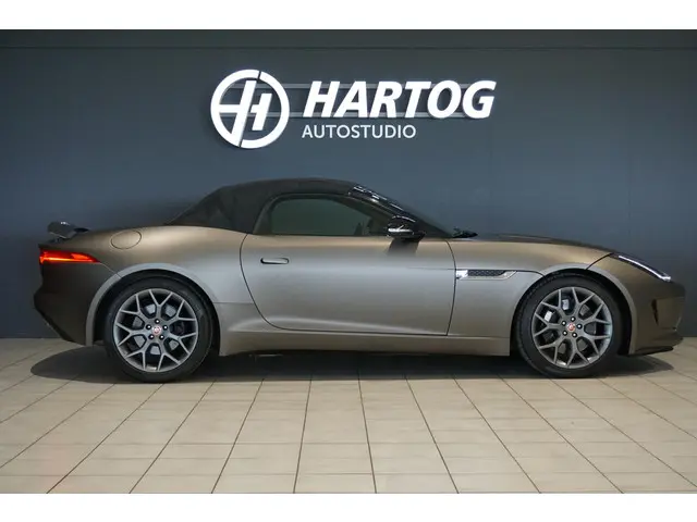 Jaguar F-Type 3.0 V6 Convertible 2017 Benzine 6