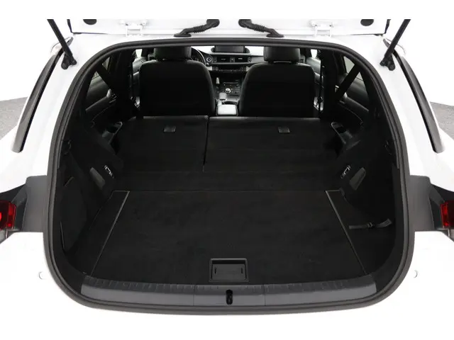 Lexus CT 200h F Sport Line 2017 Hybride Benzine 25