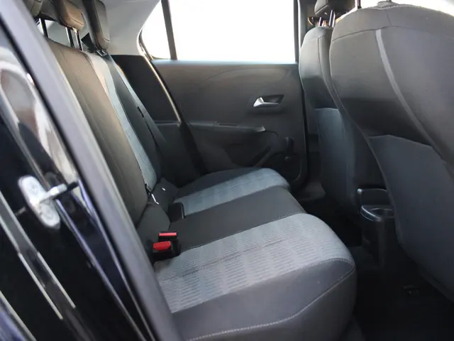 Opel Corsa 1.2T Edition 2020 Benzine 12