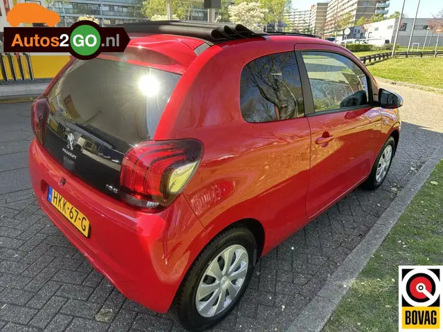 Peugeot 108 1.0 e-VTi Allure TOP! 2018 Benzine 28