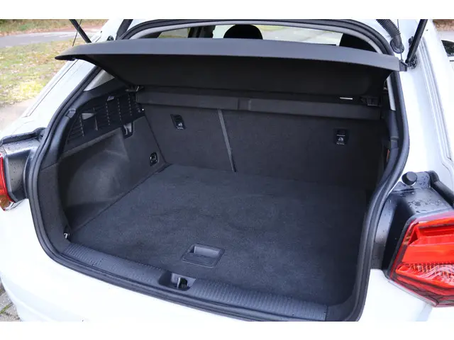 Audi Q2 30 TFSI Sport Pro Line 2019 Benzine 42