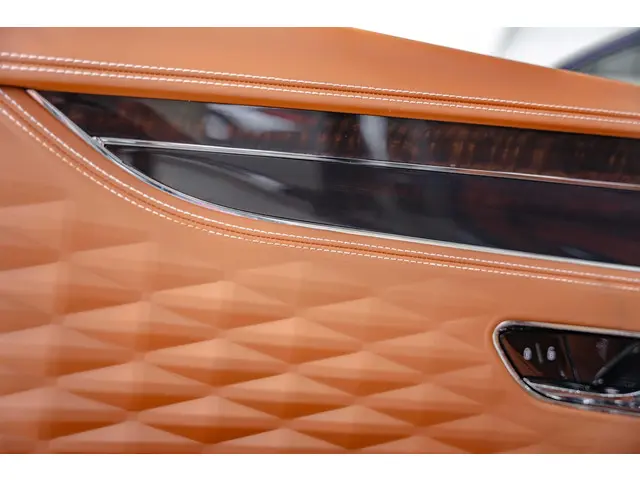 Bentley Flying Spur 4.0 V8 2021 Benzine 46