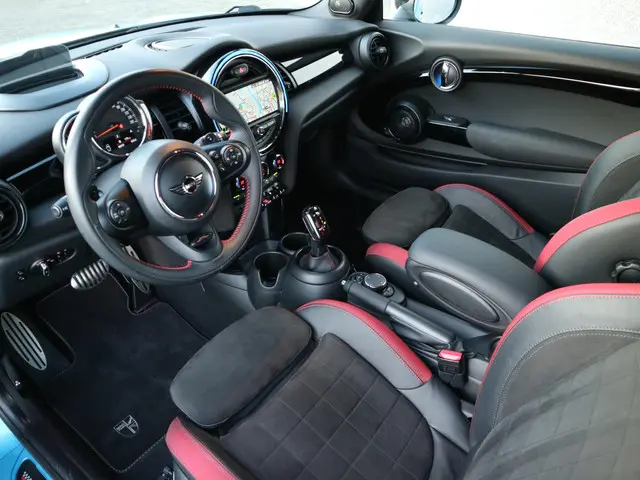 MINI Cooper S 2.0 Cooper S Chili 2020 Benzine 2