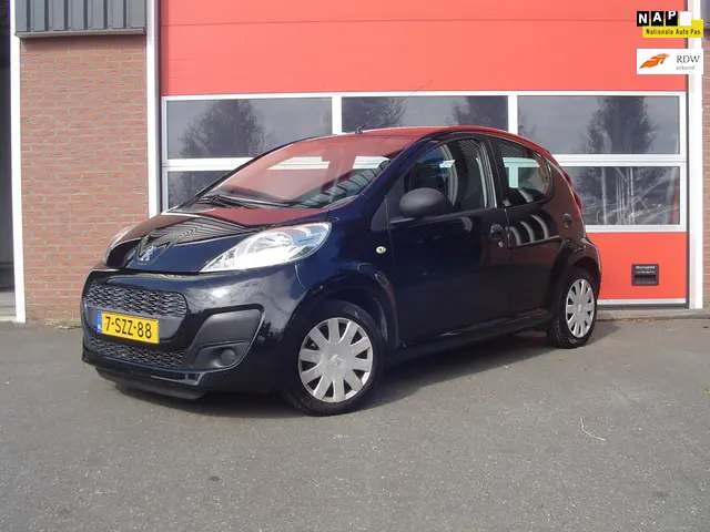 Peugeot 107 1.0 Access Accent / Airco / NAP 2013 Benzine