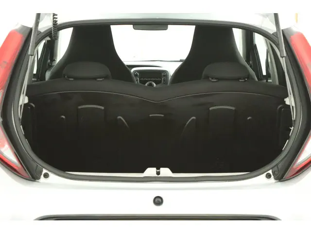 Toyota Aygo 1.0 VVT-i x-fun 2018 Benzine 23