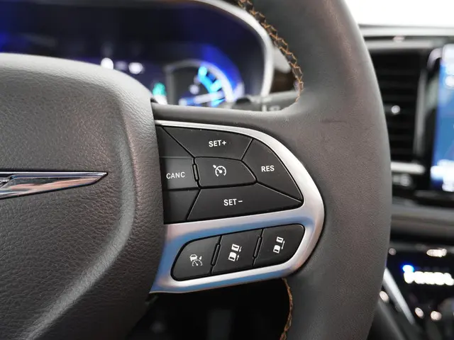 Chrysler Pacifica 3.6 V6 Hybrid 2023 Benzine 41