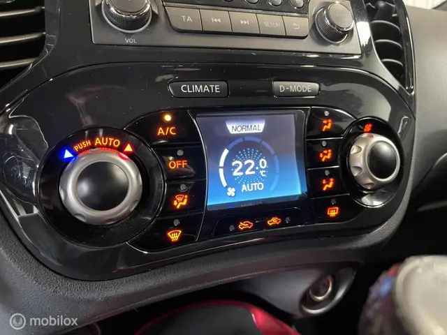 Nissan Juke 1.5 dCi Urban Premium 2012 Diesel 11