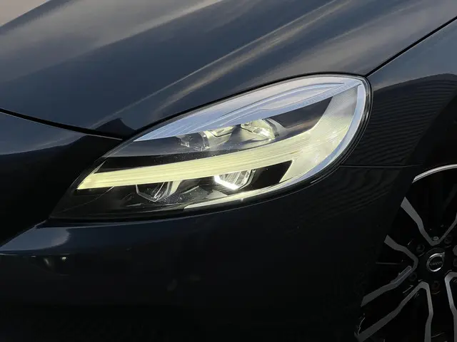 Volvo V40 1.5 T2 Polar+ 2019 Benzine 8