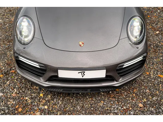 Porsche 911 991 Cabrio 3.8 Turbo S 2018 Benzine 30