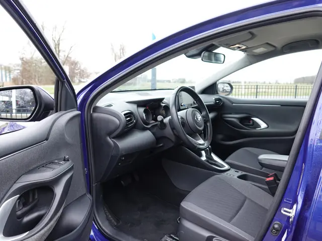 Toyota Yaris 1.5 Hybrid Dynamic 2021 Hybride Benzine 4