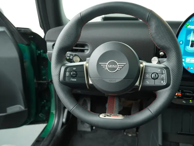 MINI 3-Deurs Cooper C 2025 Benzine 2